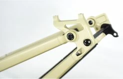 CADRE COMMENCAL CLASH SAND - XL (21230804) -VÉLO Soldes Boutique AN3346 06 1200